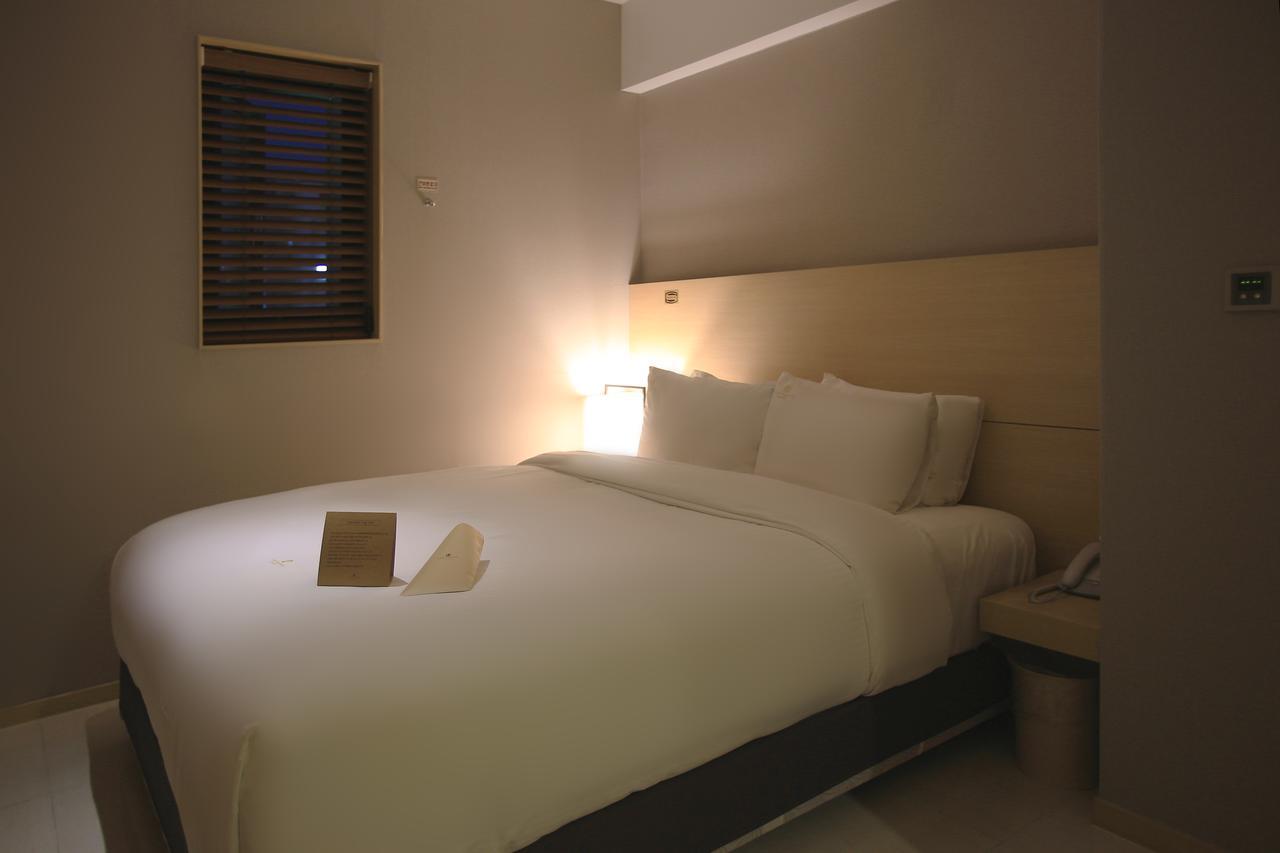 Suwon Top Cloud Hotel Buitenkant foto