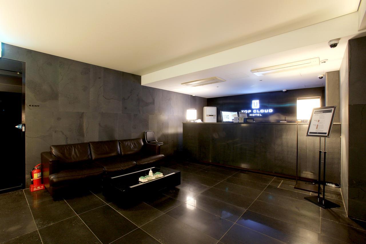 Suwon Top Cloud Hotel Buitenkant foto
